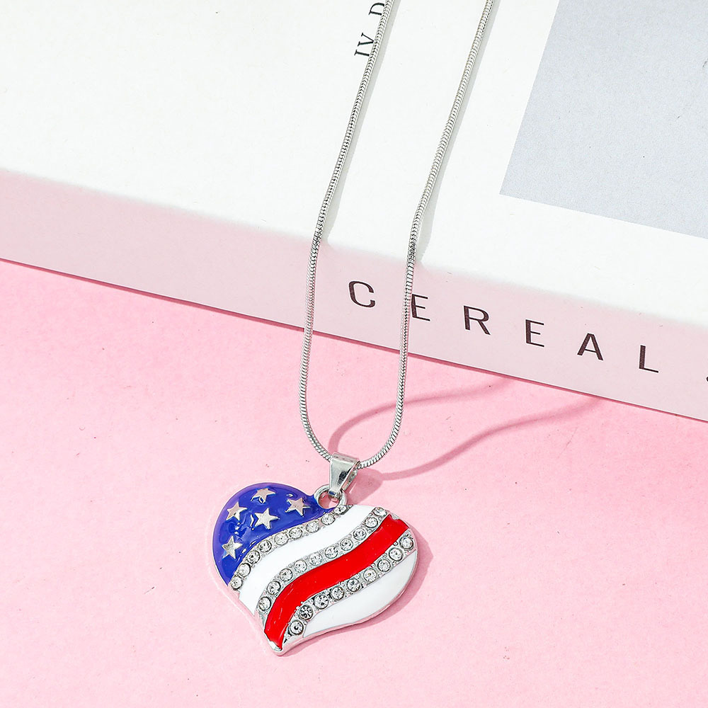 Women'S Accessories Accessorize - Collar con Colgante de la Bandera