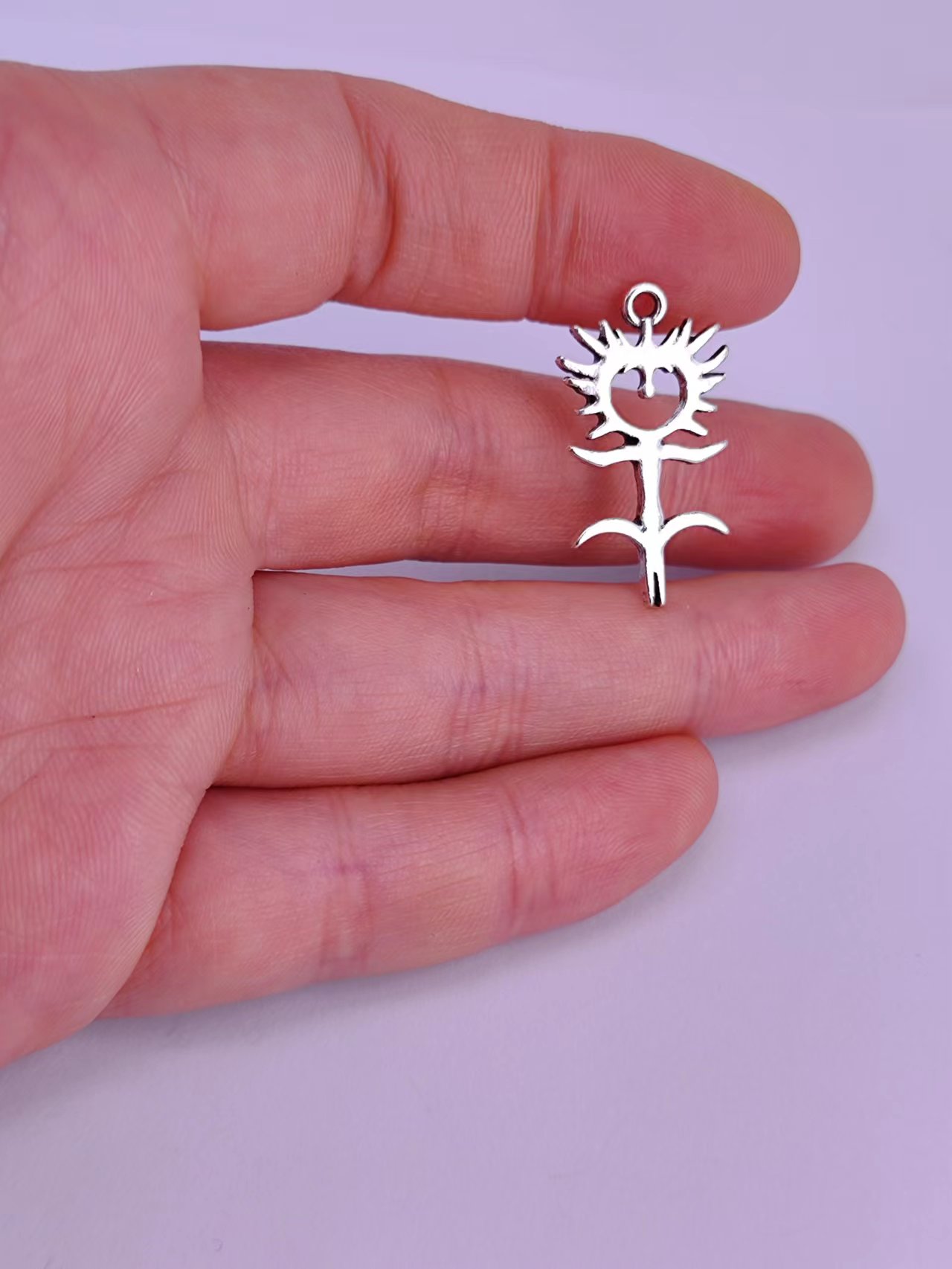 5 piezas de colgantes góticos  - Women Juda Accessories reseña y precio