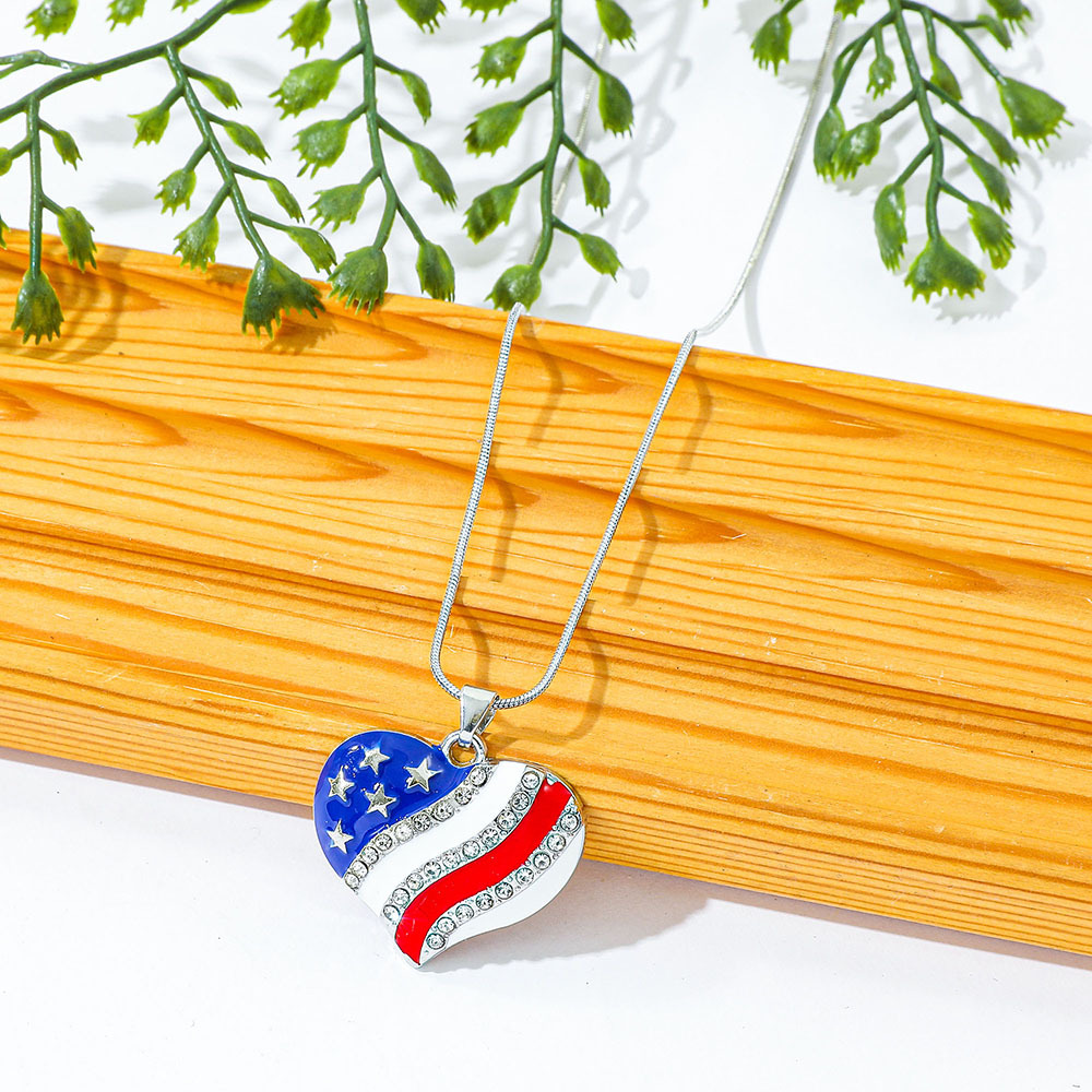 Collar con Colgante de la Band - Women'S Accessories Accessorize reseña y precio