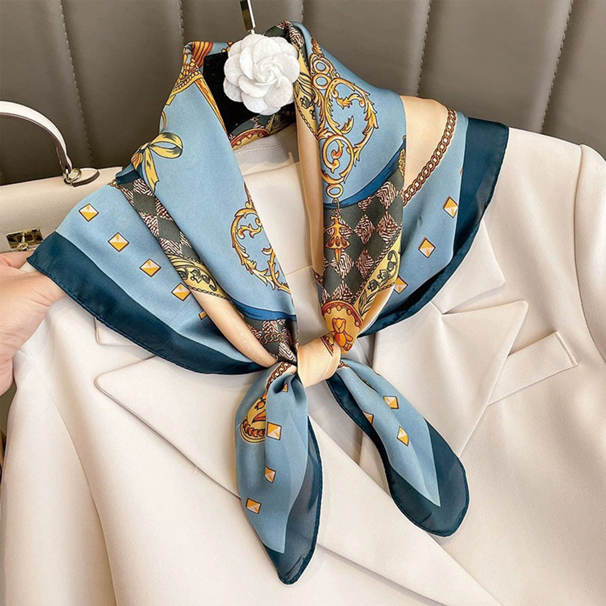 Bufanda cuadrada de seda de es - Women'S Korean Accessories reseña y precio
